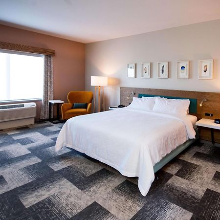 Hilton Garden Inn Moncton Downtown, Nb Экстерьер фото