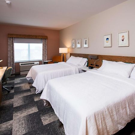 Hilton Garden Inn Moncton Downtown, Nb Экстерьер фото